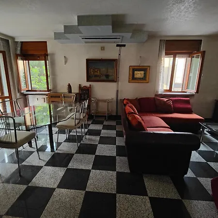 Apartament Bentegodi House